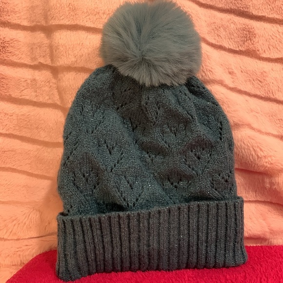 Lauren Conrad Sparkly Blue Knit Beanie NWOT - Picture 1 of 6